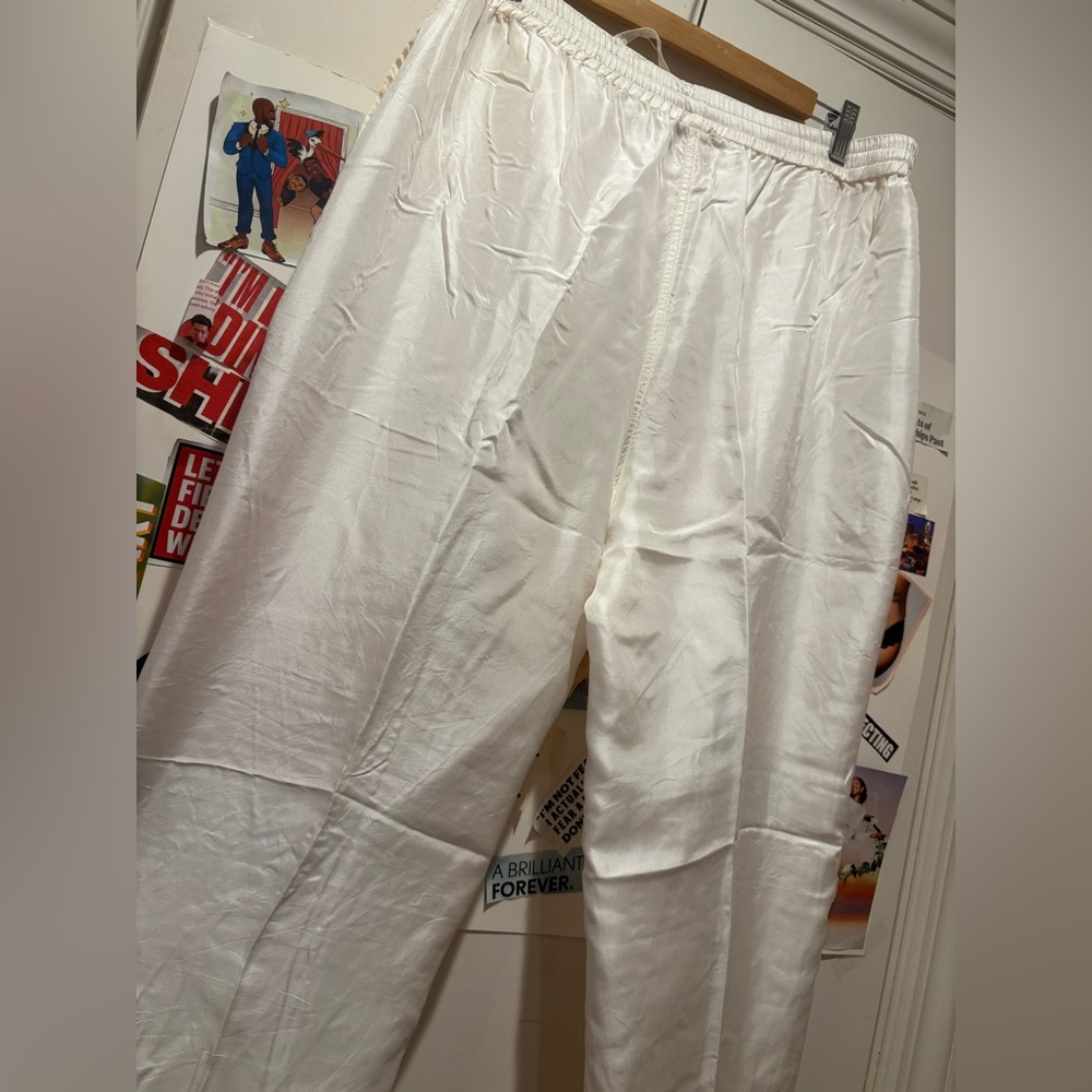 VTG Women's White Silk Joggers - Picture 8 of 9